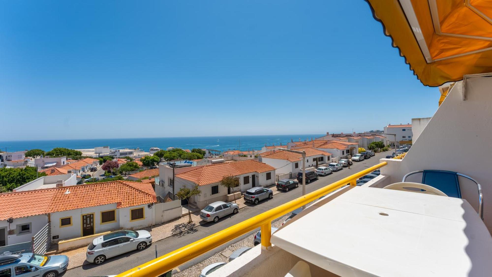 Typical T2 In Albufeira W/ Balcony By Lovelystay Extérieur photo